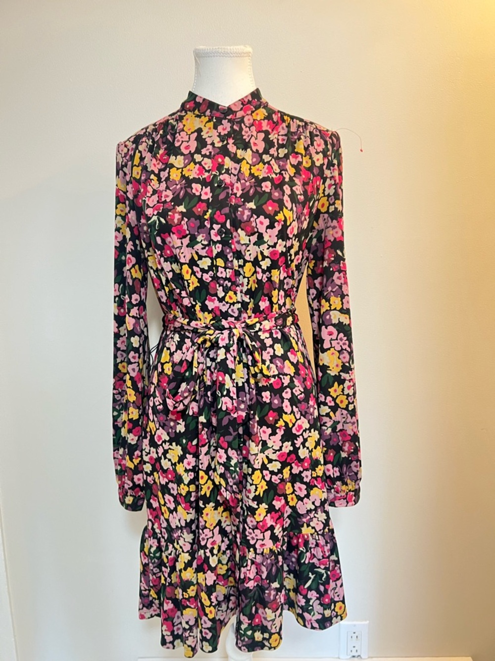 Lauren Ralph Lauren Black Floral Tie-Waist Long-Sleeve Dress size 8 - Picture 1 of 11